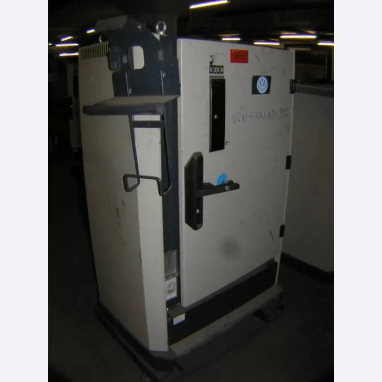 Prumyslových robotu-4